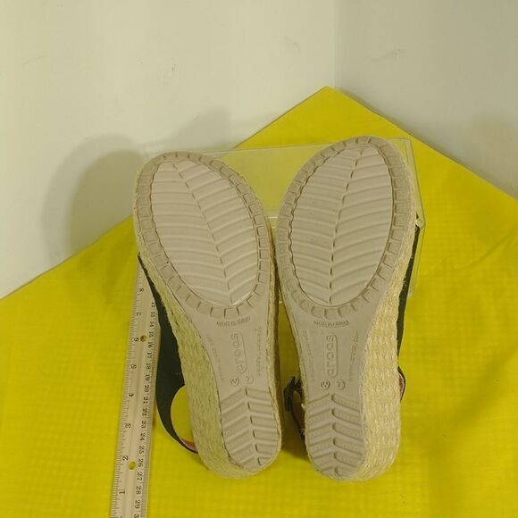 CROCS A-Leigh Black Slingback Espadrille Platform Wedge Sandals Women’s SZ 7. - Picture 8 of 11